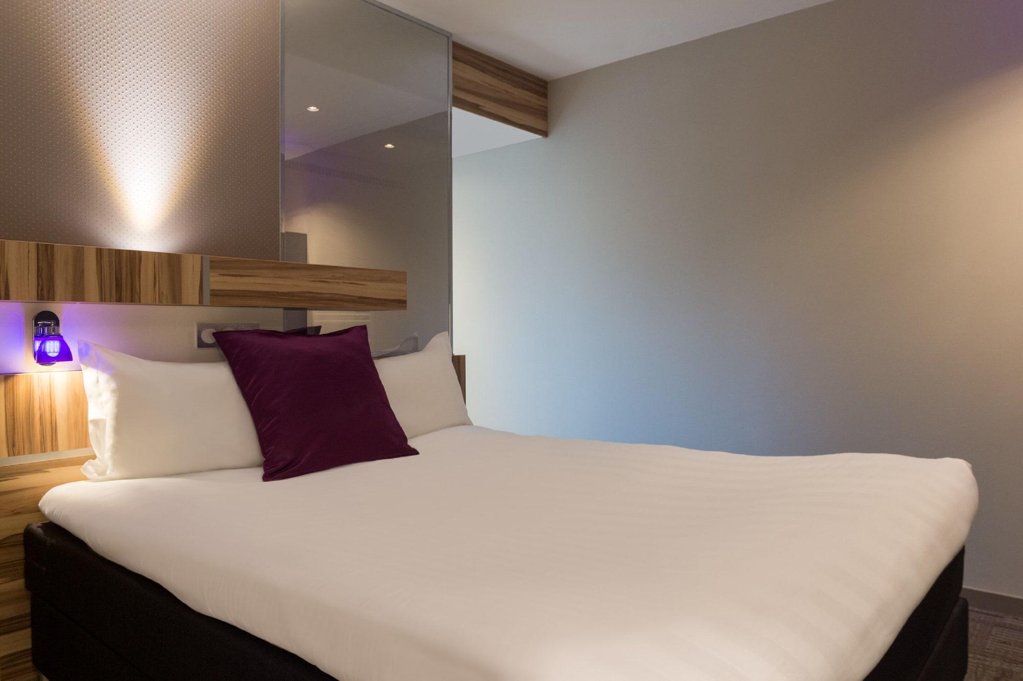 Hotel The Originals Boutique, Grand Saint-pierre,