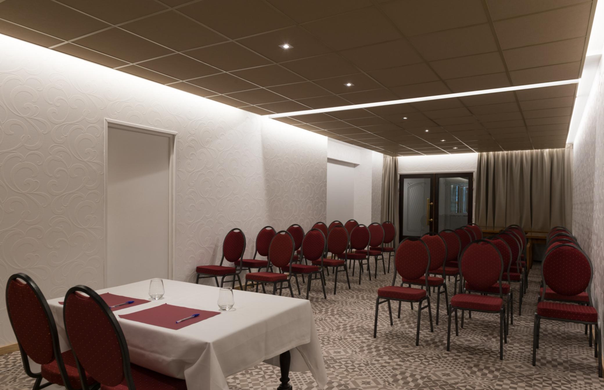 The Originals Boutique, Grand Saint-pierre, Hotel 3*
